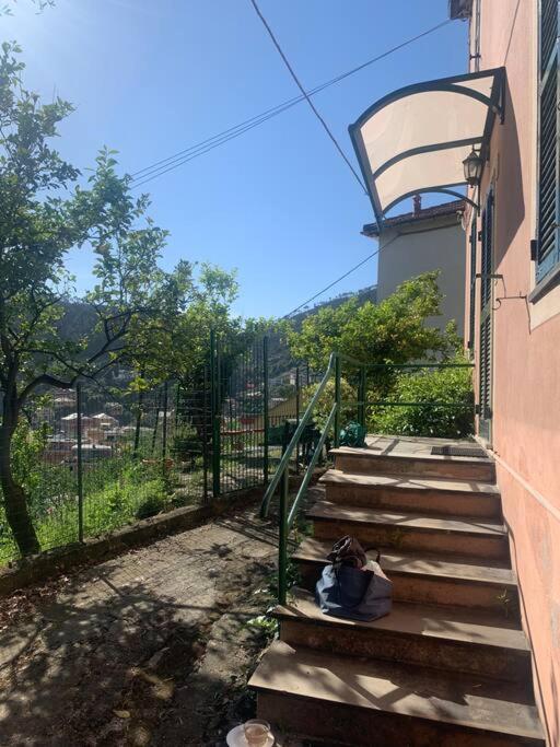 Апартаменты Cozy Beach House With Nice Garden, Basic Feel Бонассола Экстерьер фото