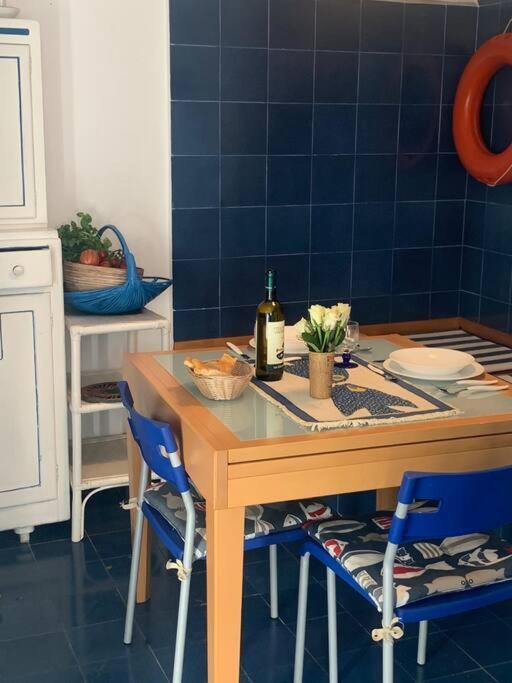 Апартаменты Cozy Beach House With Nice Garden, Basic Feel Бонассола Экстерьер фото